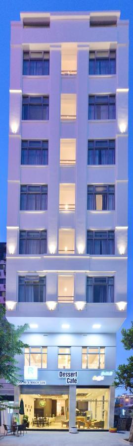 Hang Grand Danang Beach Exterior photo